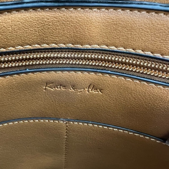 Kate & Alex Purse/Crossbody NEW - Picture 5 of 12